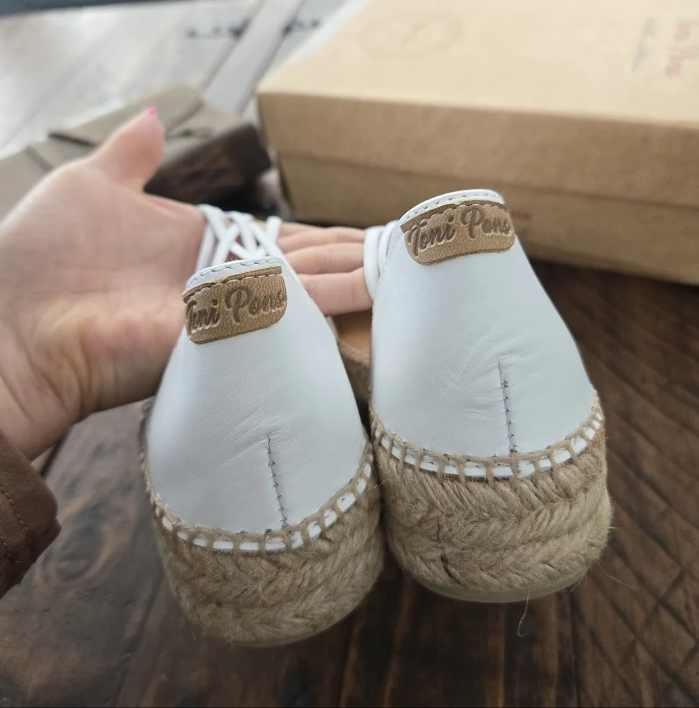 Toni Pons Women's Leather Ebre-p Espadrille Wedge Sandal. White. Size US 6.5. Ne